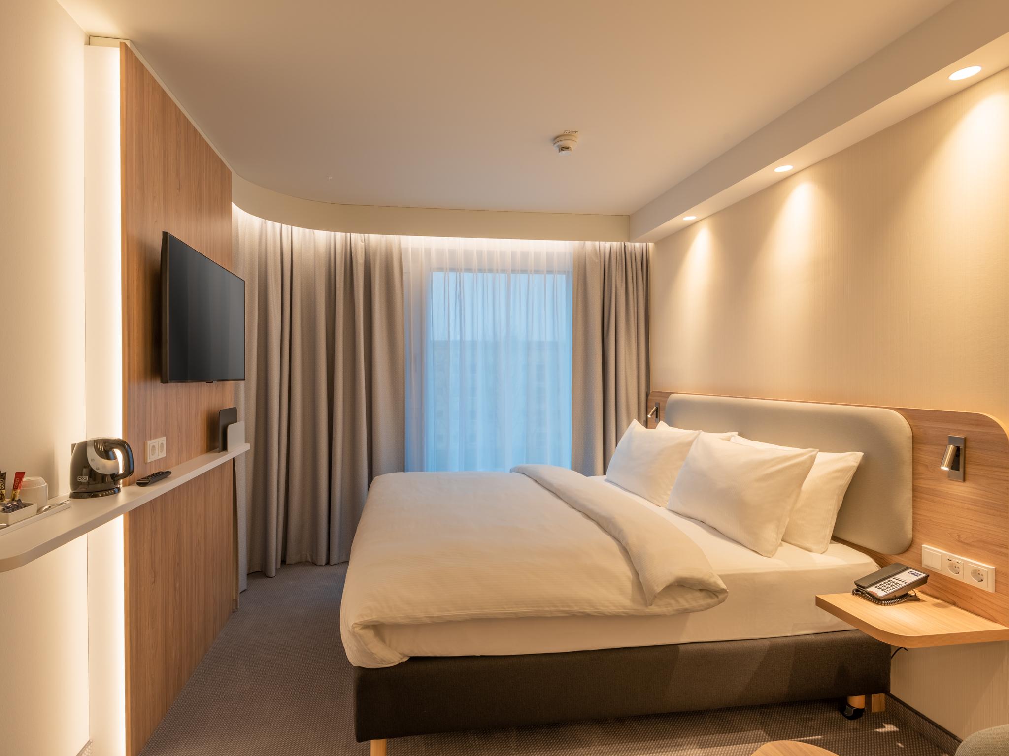 Holiday Inn Express & Suites - Potsdam By Ihg Exterior foto