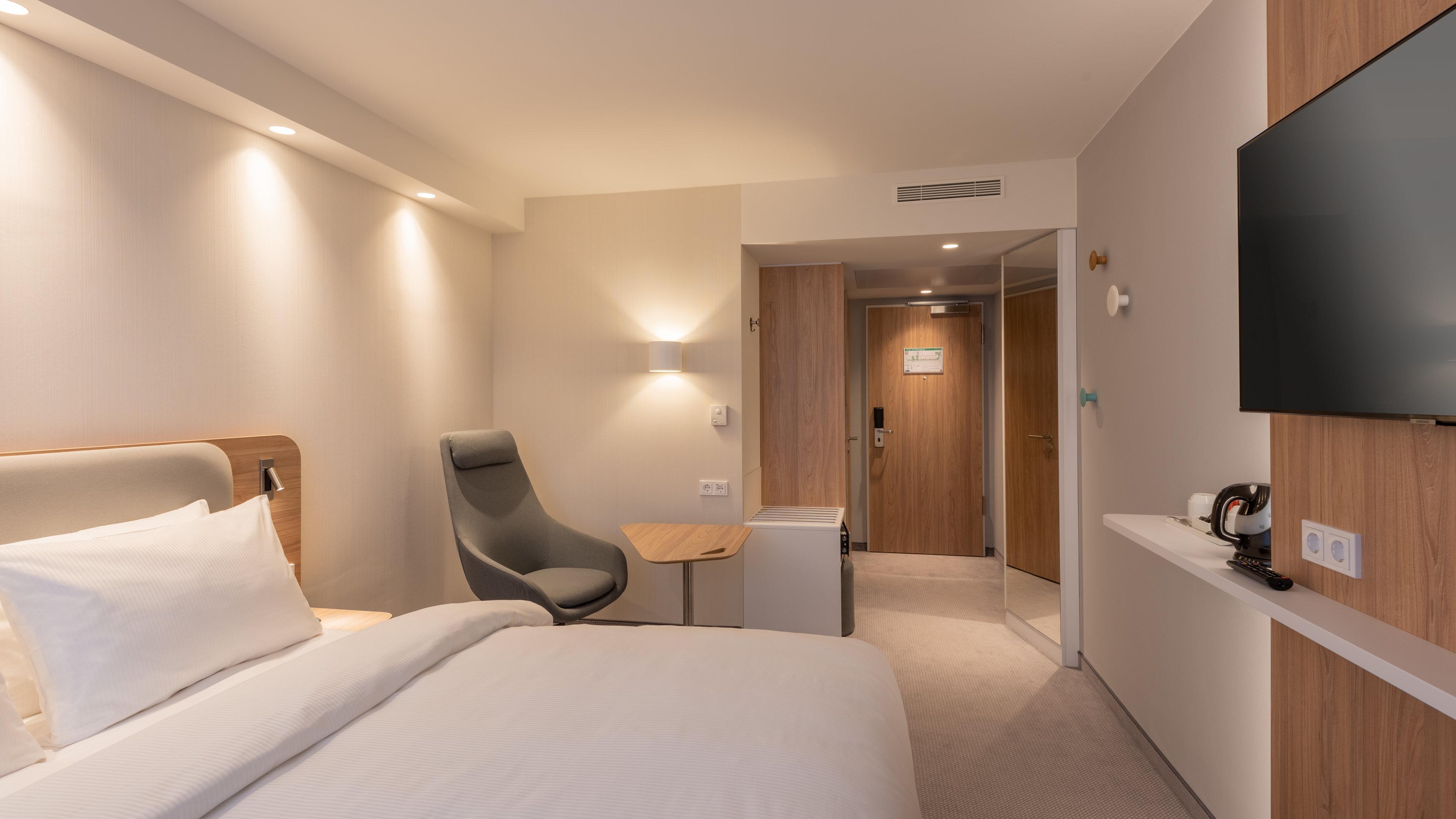 Holiday Inn Express & Suites - Potsdam By Ihg Exterior foto