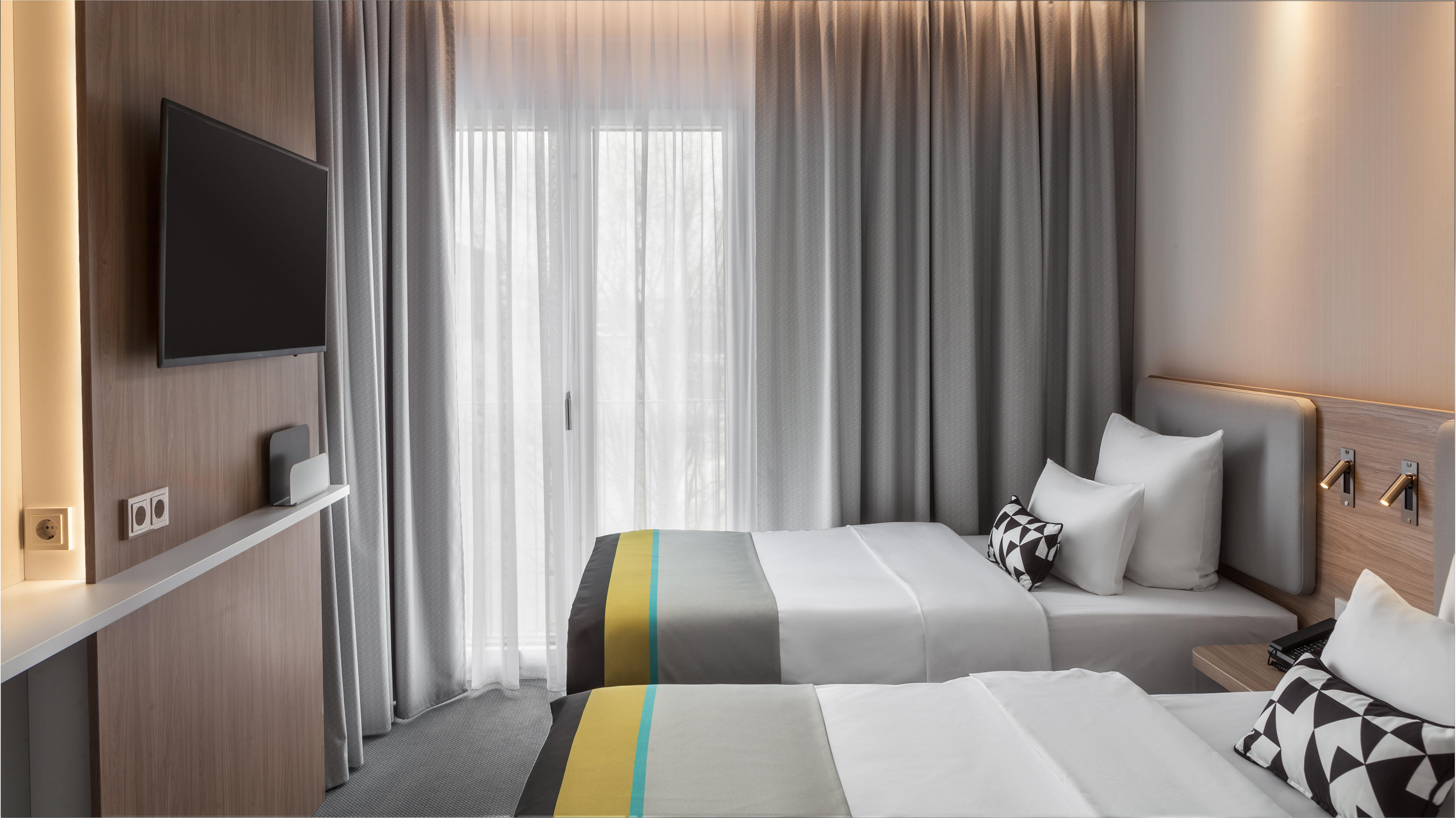 Holiday Inn Express & Suites - Potsdam By Ihg Exterior foto